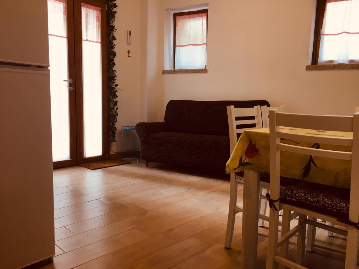 Cav Mameli Aparthotel Доргали Екстериор снимка